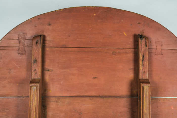 Rare Early 18th C. Shoefoot Hutch Table